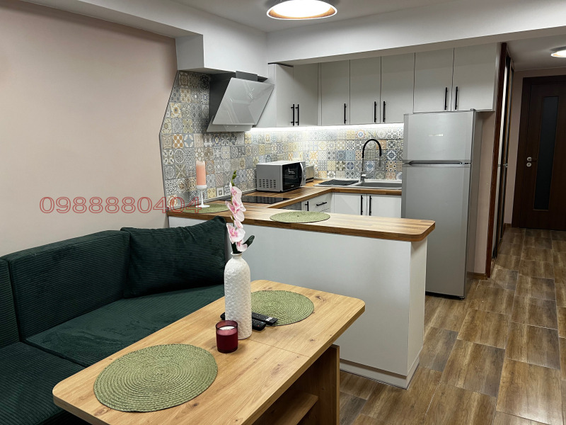 Дава под наем  2-стаен град Варна , Окръжна болница-Генерали , 50 кв.м | 32859923