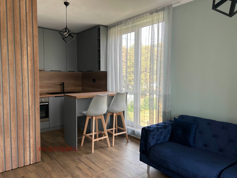 Vuokrattavana  1 makuuhuone Sofia , Banišora , 68 neliömetriä | 22734631