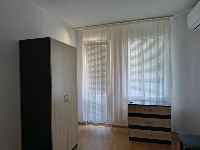 Til leje  2 soveværelser Plovdiv , Vastanicheski , 120 kvm | 60937740 - billede [6]
