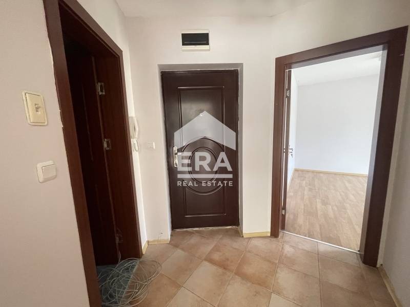 Дава под наем ОФИС, гр. Варна, Център, снимка 5 - Офиси - 54944298