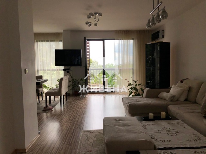Дава под наем  4-стаен град Варна , м-т Долна Трака , 160 кв.м | 64039035