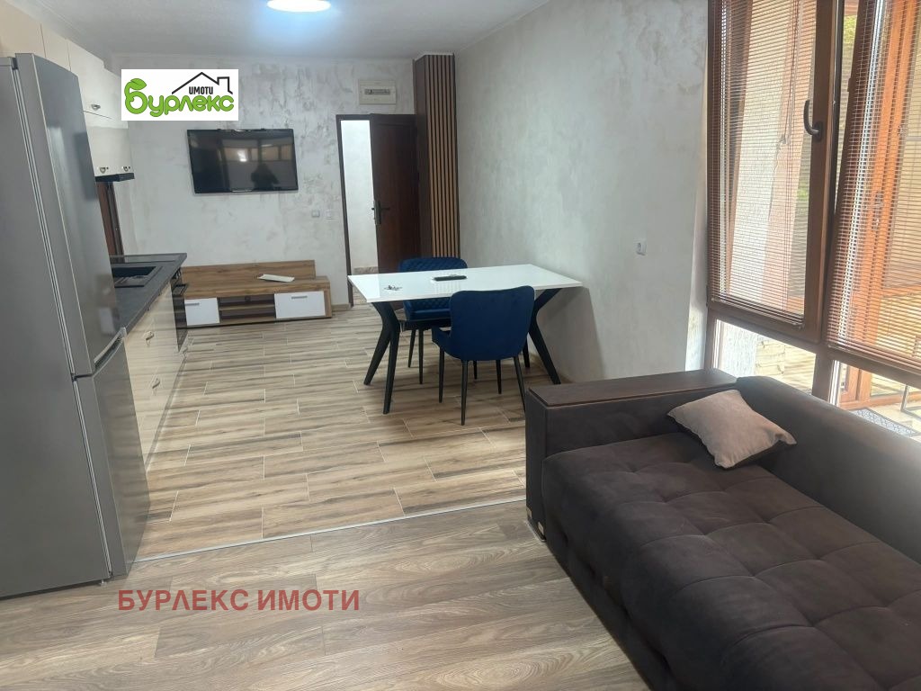 Дава под наем 3-СТАЕН, гр. Варна, Бриз, снимка 2 - Апартаменти - 55830824