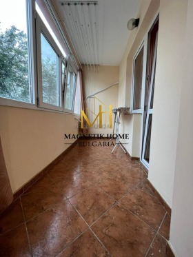 2 camere da letto Vazragdane, Burgas 11