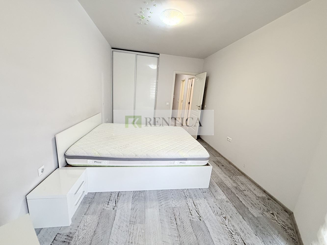 Дава под наем 2-СТАЕН, гр. Варна, Левски 1, снимка 12 - Апартаменти - 54276565