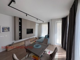 1 quarto Krastova vada, Sofia