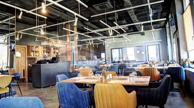 Zu vermieten  Bar; Café Sofia , Druschba 2 , 320 qm | 45698913