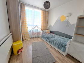 2 Schlafzimmer Ljatno kino Trakija, Warna 11