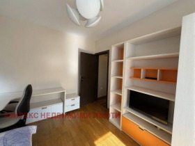 ���� ��� ���� 3-����� | Imot.bg � ����� ������ 8
