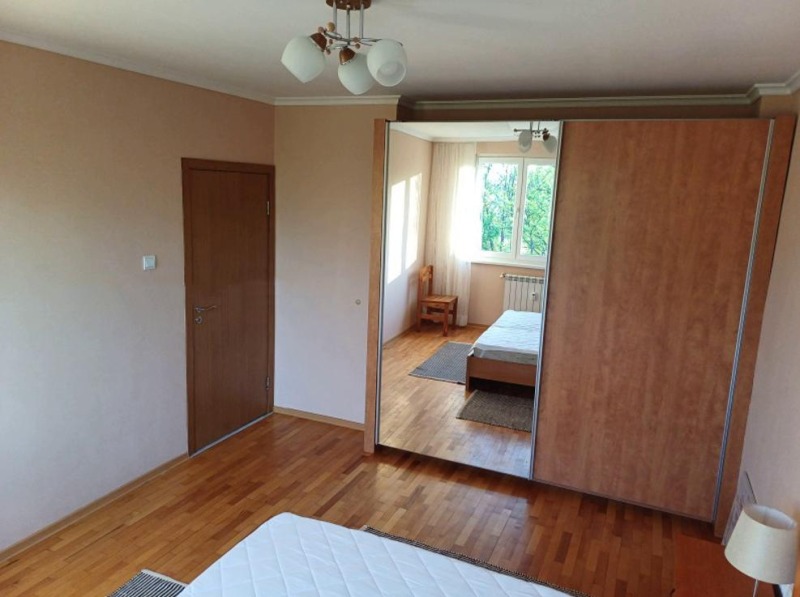 Издаје се  1 спаваћа соба Софија , Захарна фабрика , 68 м2 | 70262918 - слика [7]