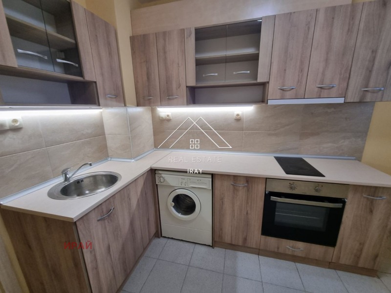 Издаје се  2 спаваће собе Стара Загора , Центар , 70 м2 | 97424474