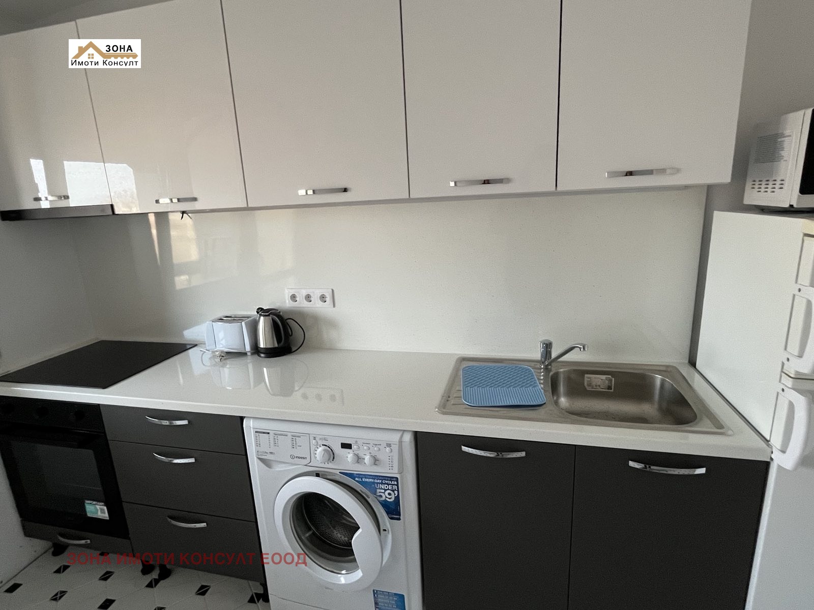 Дава под наем АТЕЛИЕ, ТАВАН, гр. София, Докторски паметник, снимка 4 - Апартаменти - 54037107