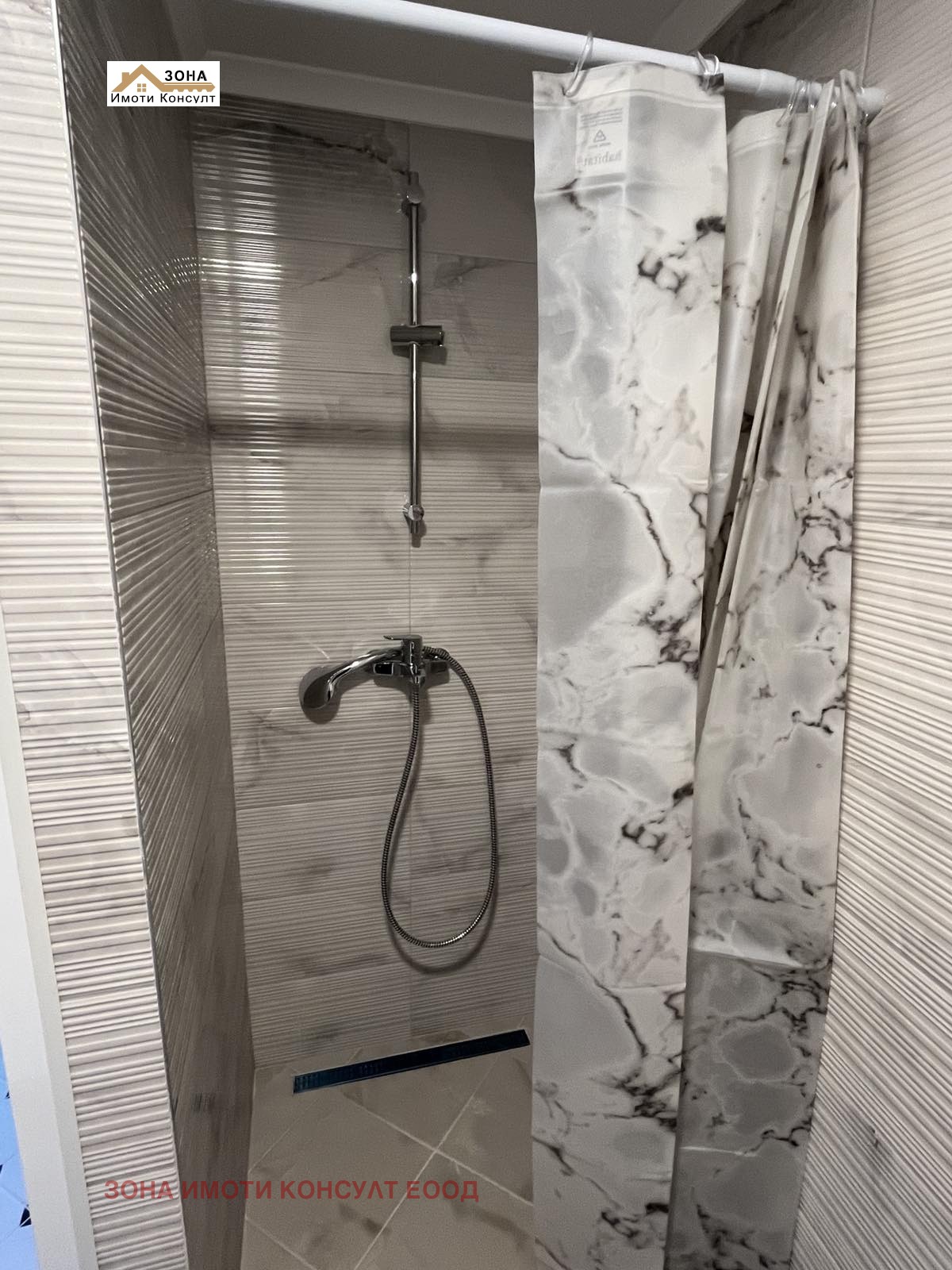 Дава под наем АТЕЛИЕ, ТАВАН, гр. София, Докторски паметник, снимка 8 - Апартаменти - 54037107