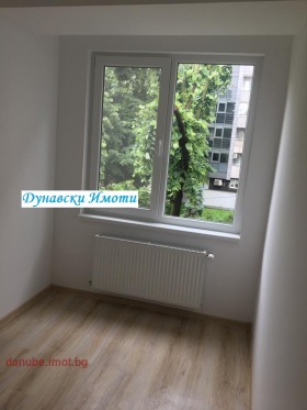 Дава под наем офис град Русе Център - [1] 
