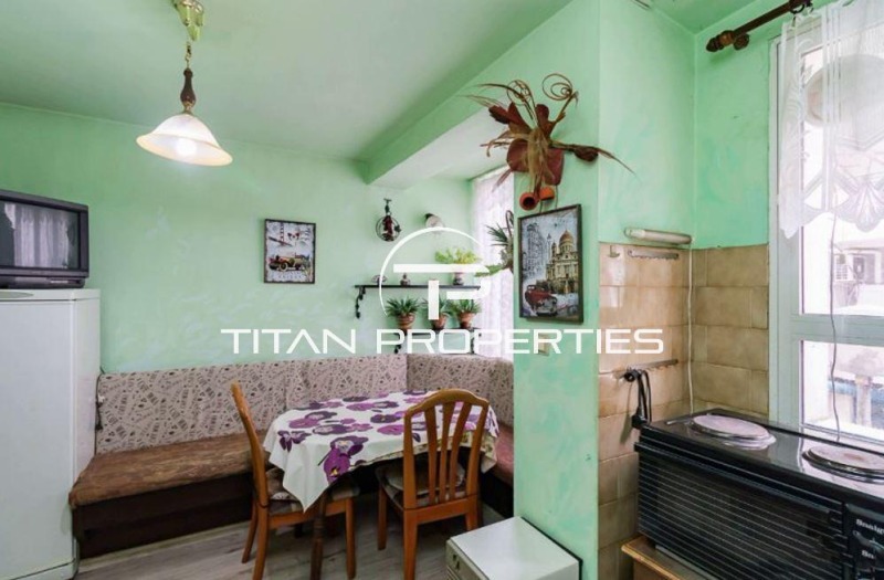 Издаје се  2 спаваће собе Варна , Спортна зала , 90 м2 | 86534982