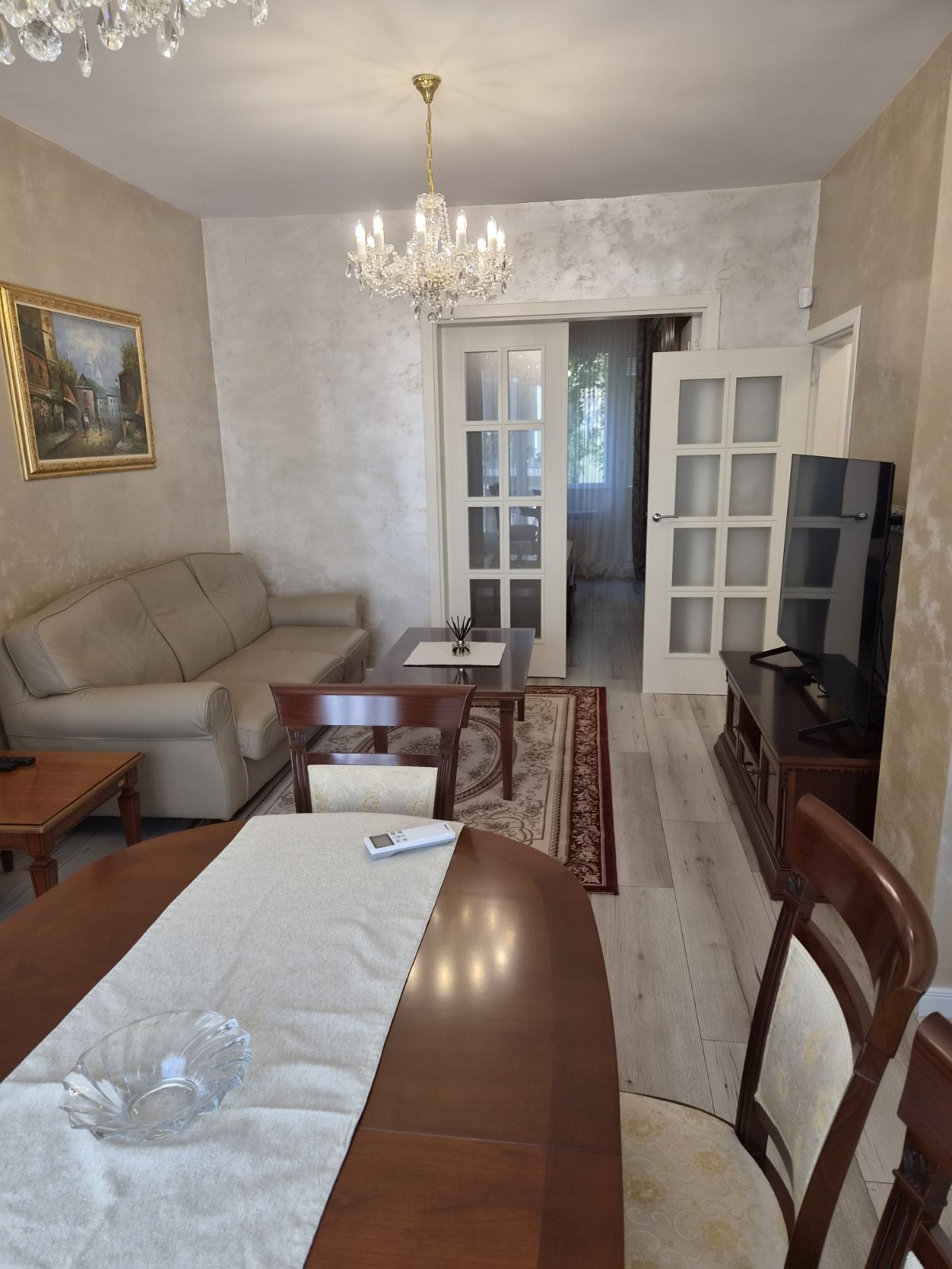 Дава под наем 3-СТАЕН, гр. София, Център, снимка 5 - Апартаменти - 56001696