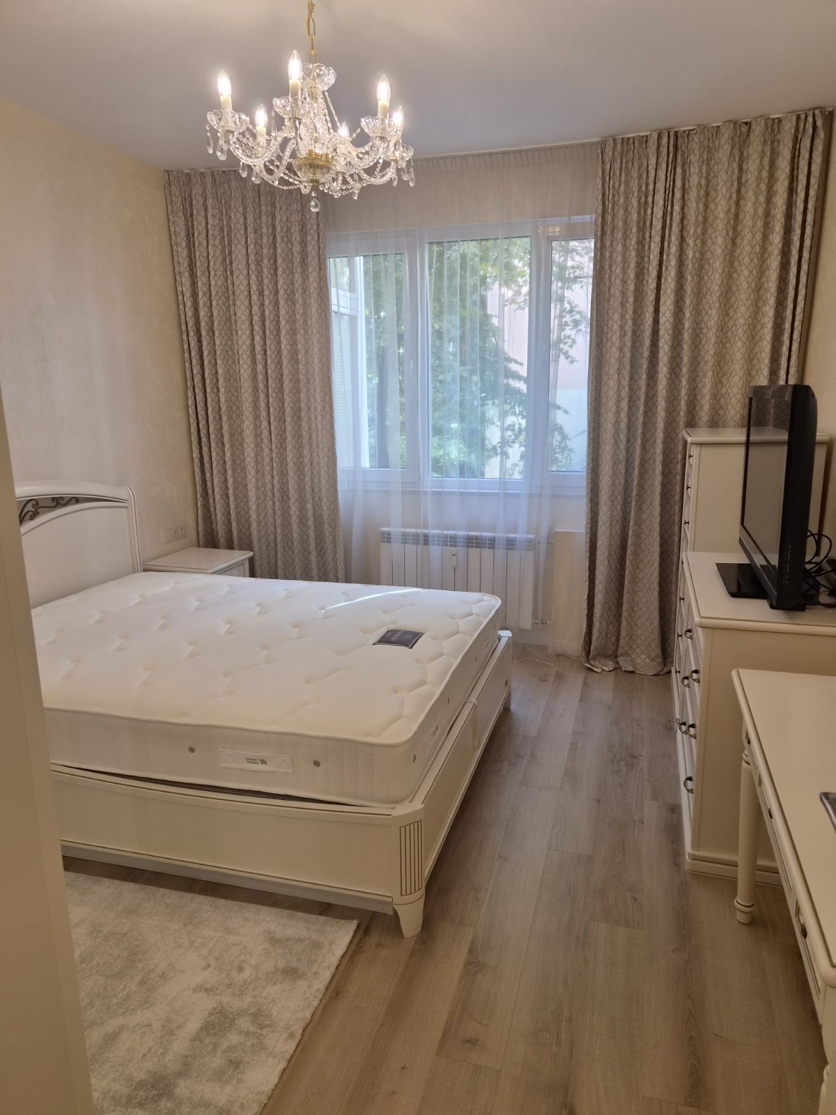 Дава под наем 3-СТАЕН, гр. София, Център, снимка 10 - Апартаменти - 56001696