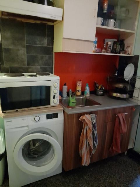 Издаје се  Соба Софија , Красна полјана 1 , 20 м2 | 13350018 - слика [2]