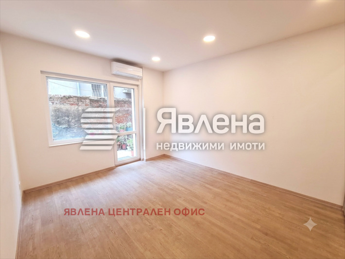 Дава под наем 2-СТАЕН, гр. София, Център, снимка 4 - Апартаменти - 56264247