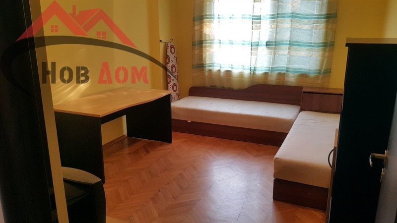 Vuokrattavana  2 makuuhuonetta Veliko Tarnovo , Akatsija , 100 neliömetriä | 61553743 - kuva [4]