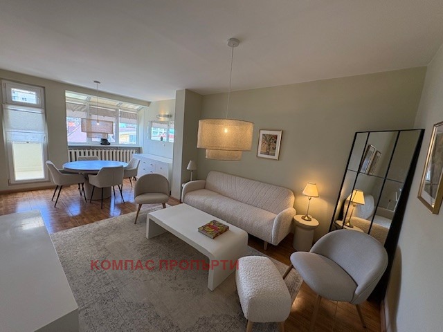 For Rent  2 bedroom Sofia , Mladost 1 , 95 sq.m | 81261457