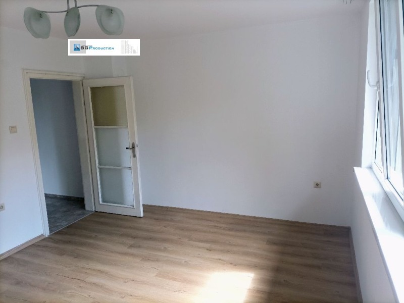 K pronájmu  Studio Sofia , Zapaden park , 39 m2 | 73058052 - obraz [4]