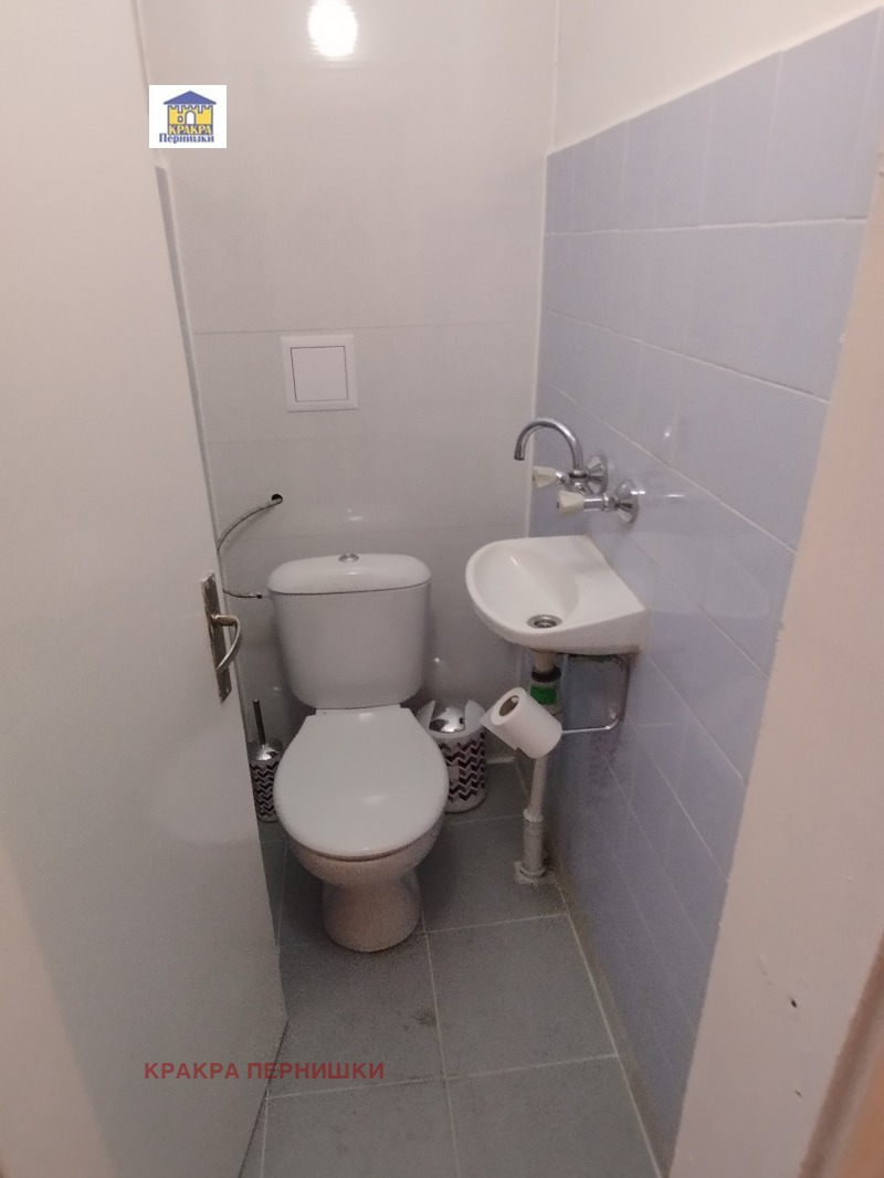 Da affittare  1 camera da letto Pernik , Tsentar , 62 mq | 91069960 - Immagine [16]