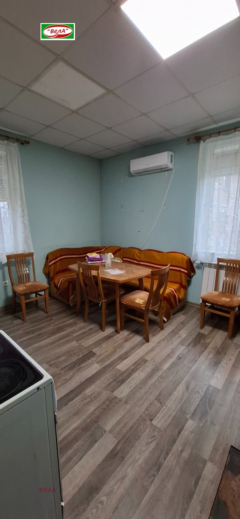 Дава под наем 2-СТАЕН, гр. Горна Оряховица, област Велико Търново