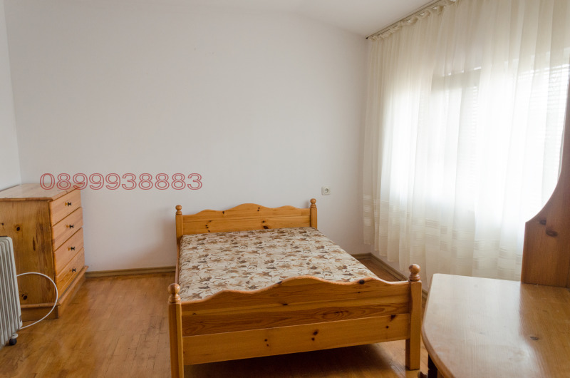 Дава под наем МНОГОСТАЕН, гр. Търговище, Център, снимка 9 - Апартаменти - 52785048