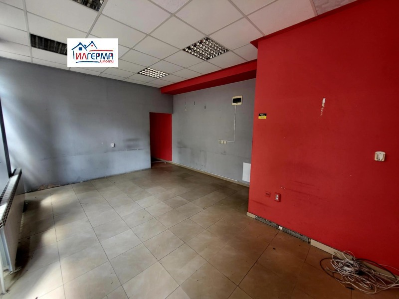 Дава под наем МАГАЗИН, гр. Гълъбово, област Стара Загора, снимка 7 - Магазини - 52603112