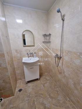 2-стаен град Стара Загора, Зора 16