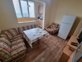2-стаен град Стара Загора, Зора 10