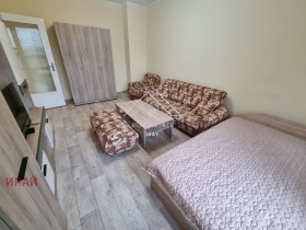 2-стаен град Стара Загора, Зора 6