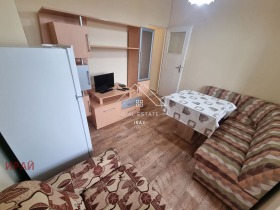 2-стаен град Стара Загора, Зора 9