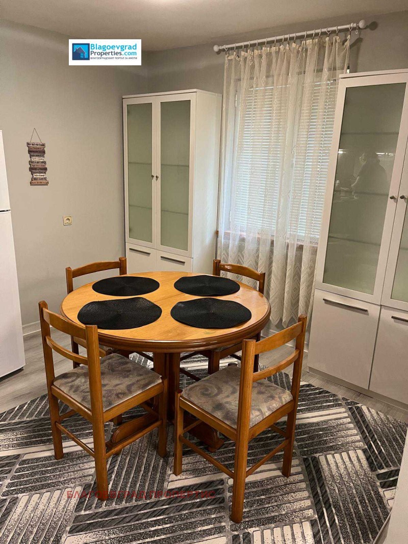 Zu vermieten  2 Schlafzimmer Blagoewgrad , Idealen zentar , 116 qm | 99986456 - Bild [3]