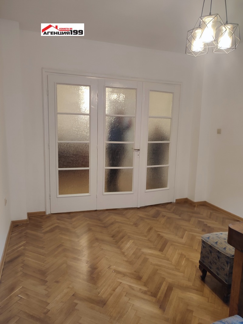 Do wynajęcia  3 sypialnie Sofia , Centar , 110 mkw | 16578069 - obraz [4]