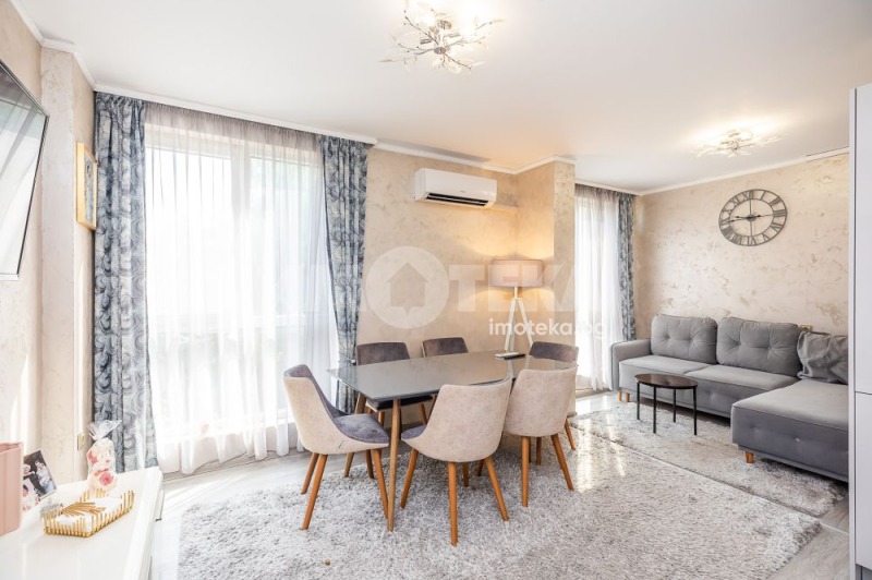 Zu vermieten  1 Schlafzimmer Warna , Pobeda , 50 qm | 81767525
