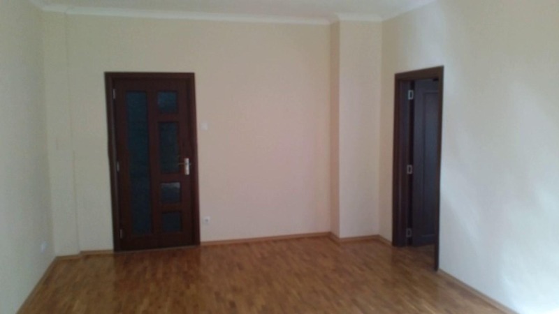 A louer  3 chambres Sofia , Borovo , 90 m² | 48968317 - image [4]
