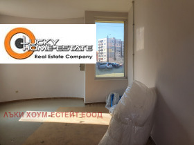 3 bedroom Iztok, Pernik 13