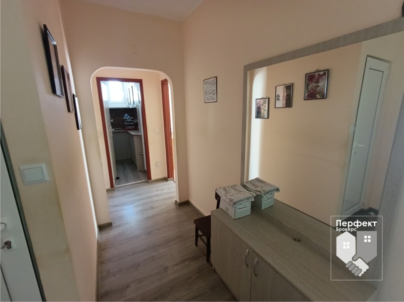 Дава под наем 3-СТАЕН, гр. Велико Търново, Колю Фичето, снимка 12 - Апартаменти - 52209452