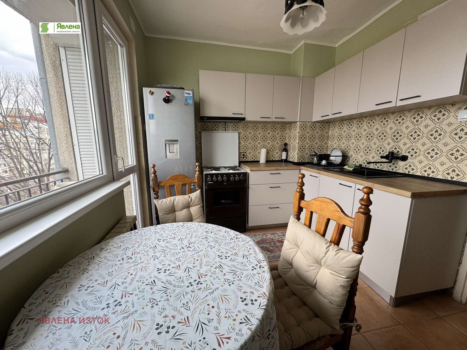 Дава под наем 3-СТАЕН, гр. София, Гео Милев, снимка 2 - Апартаменти - 53993477