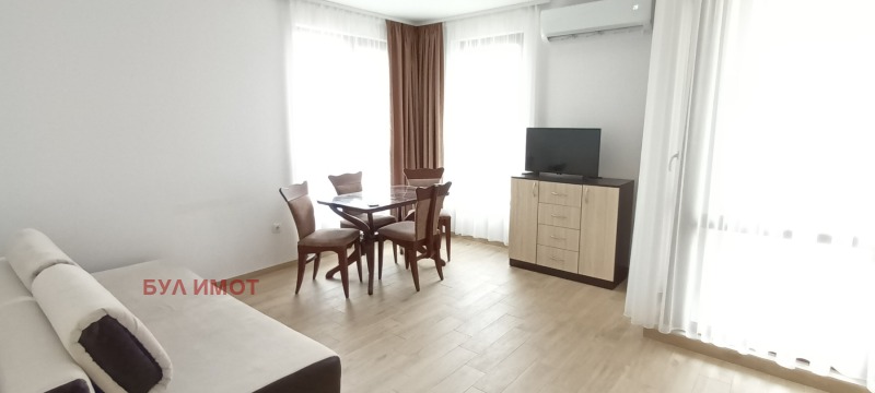 Zu vermieten  2 Schlafzimmer Warna , Briz , 70 qm | 91505488