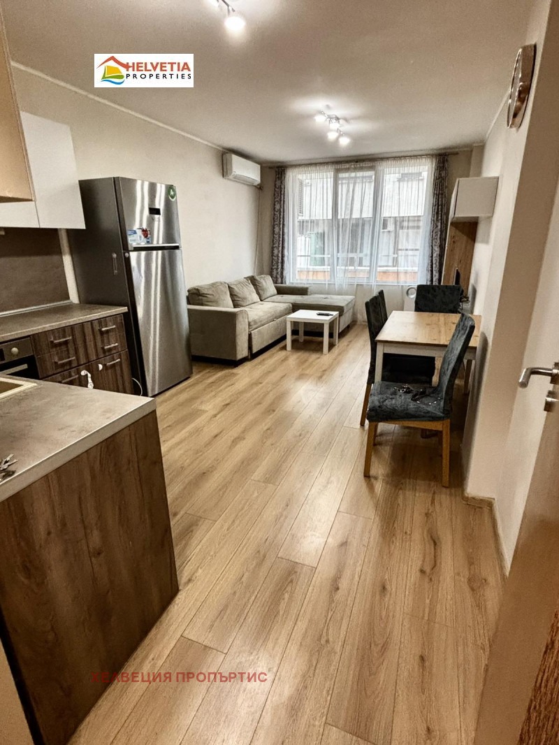 Дава под нем  3-стаен, град София, Овча купел •  770 EUR • ID 41060657 — holmes.bg - [1] 