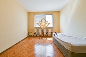 ���� ��� ���� 3-����� | Imot.bg � ����� ������ 8
