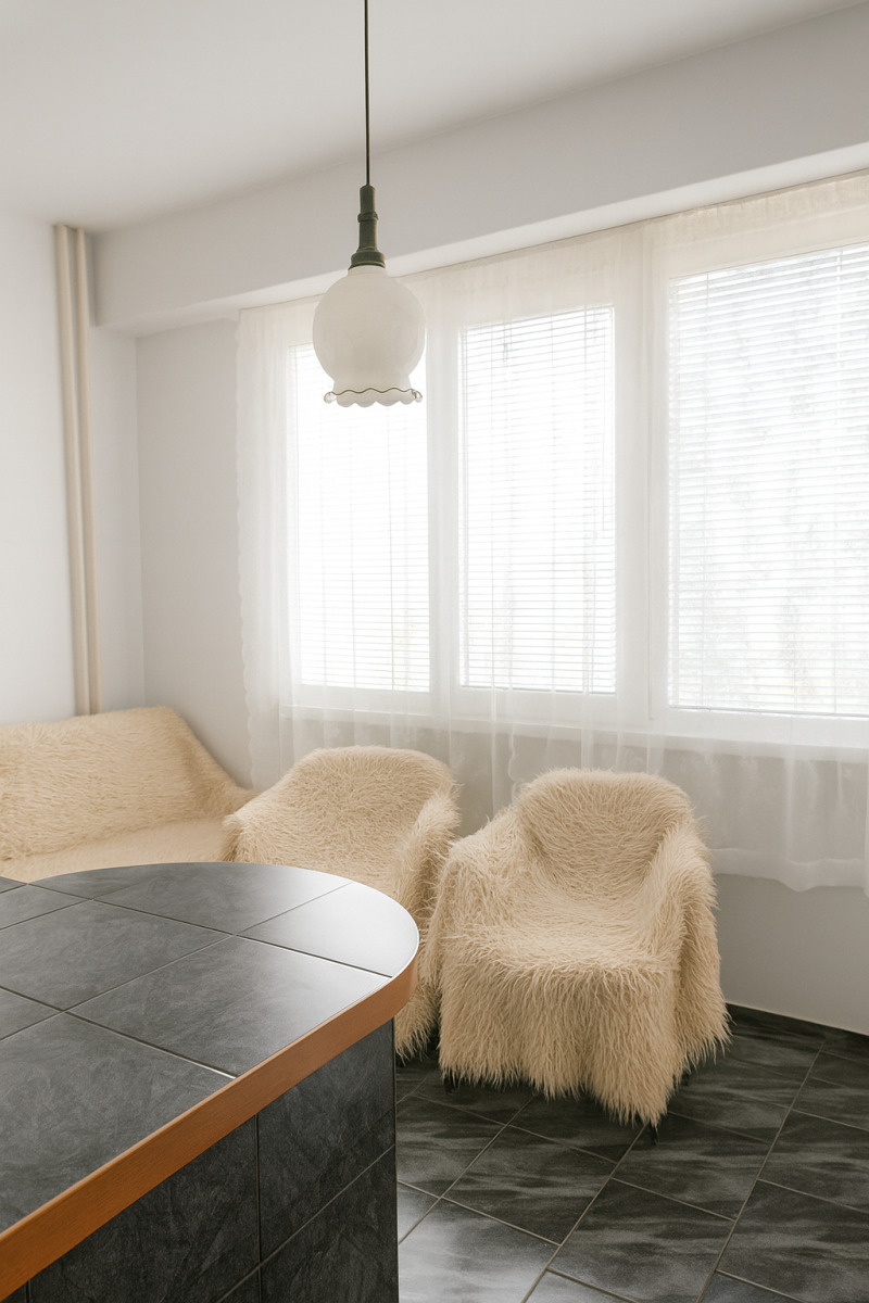 Дава под нем  1-стаен, град София, Младост 3 •  511 € • ID 65786660 — holmes.bg - [1] 