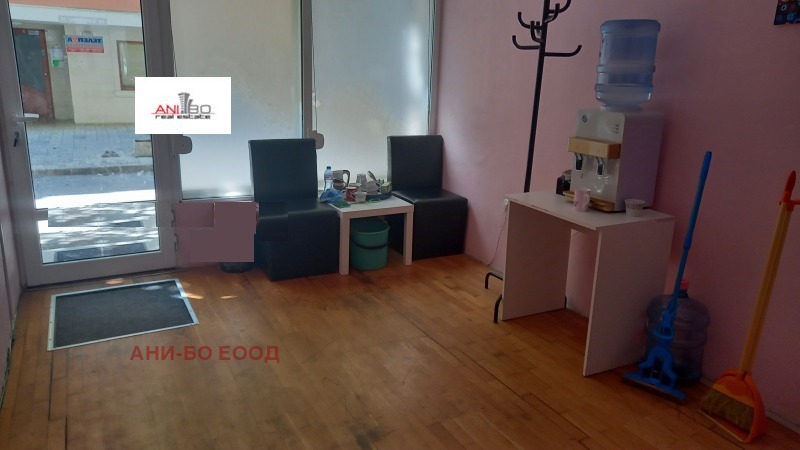 K pronájmu  Kancelář Varna , Čataldža , 50 m2 | 88879488 - obraz [2]