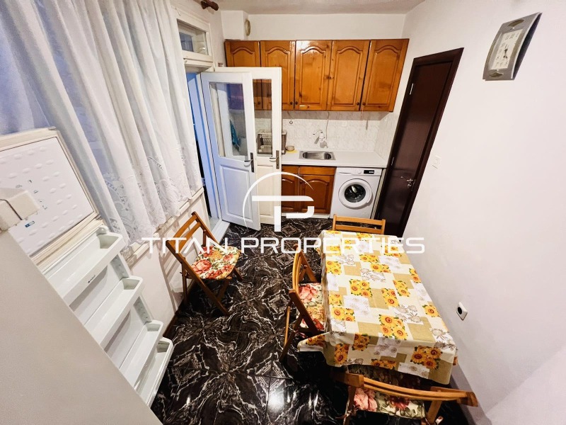 K pronájmu  2 ložnice Burgas , Centar , 85 m2 | 27650444 - obraz [8]