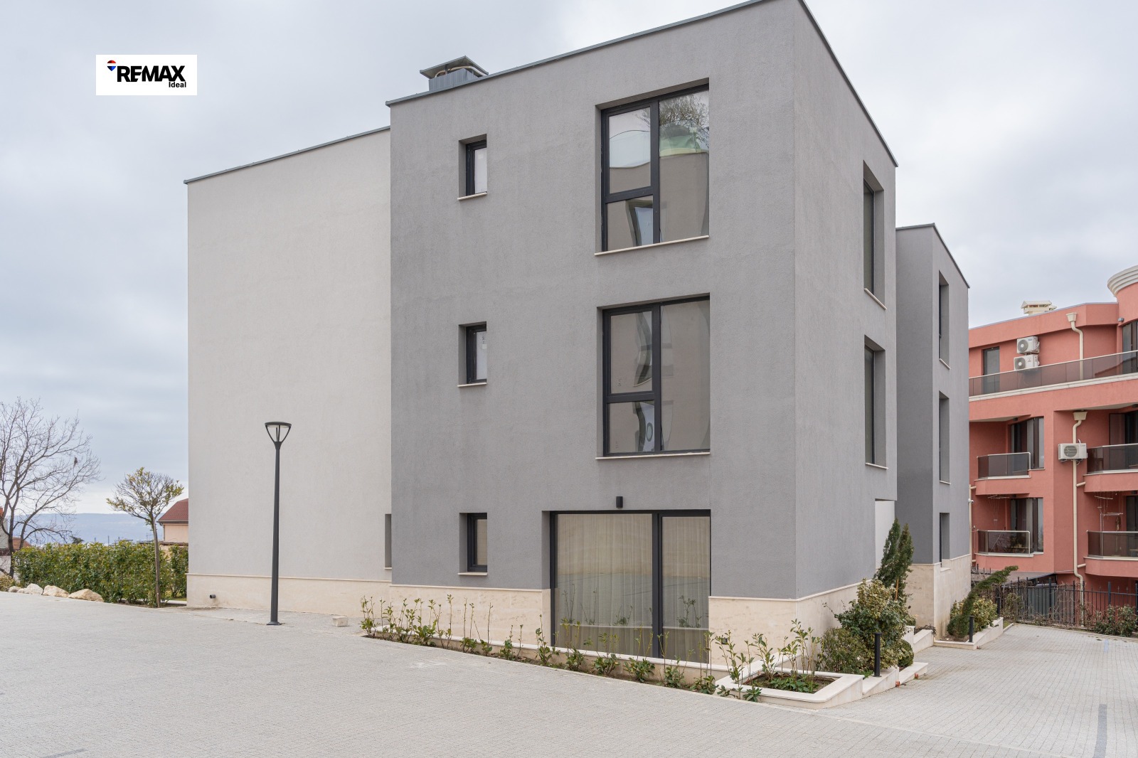 Дава под наем 3-СТАЕН, гр. Варна, м-т Долна Трака, снимка 16 - Апартаменти - 53941125