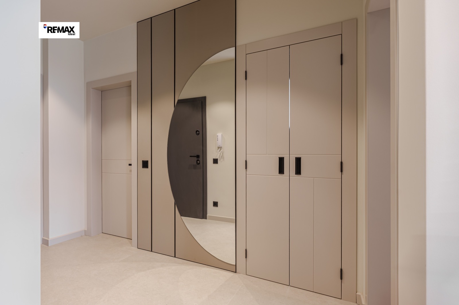 Дава под наем 3-СТАЕН, гр. Варна, м-т Долна Трака, снимка 13 - Апартаменти - 53941125