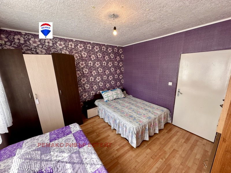 För uthyrning  1 sovrum Ruse , Zdravec Iztok , 64 kvm | 72449389