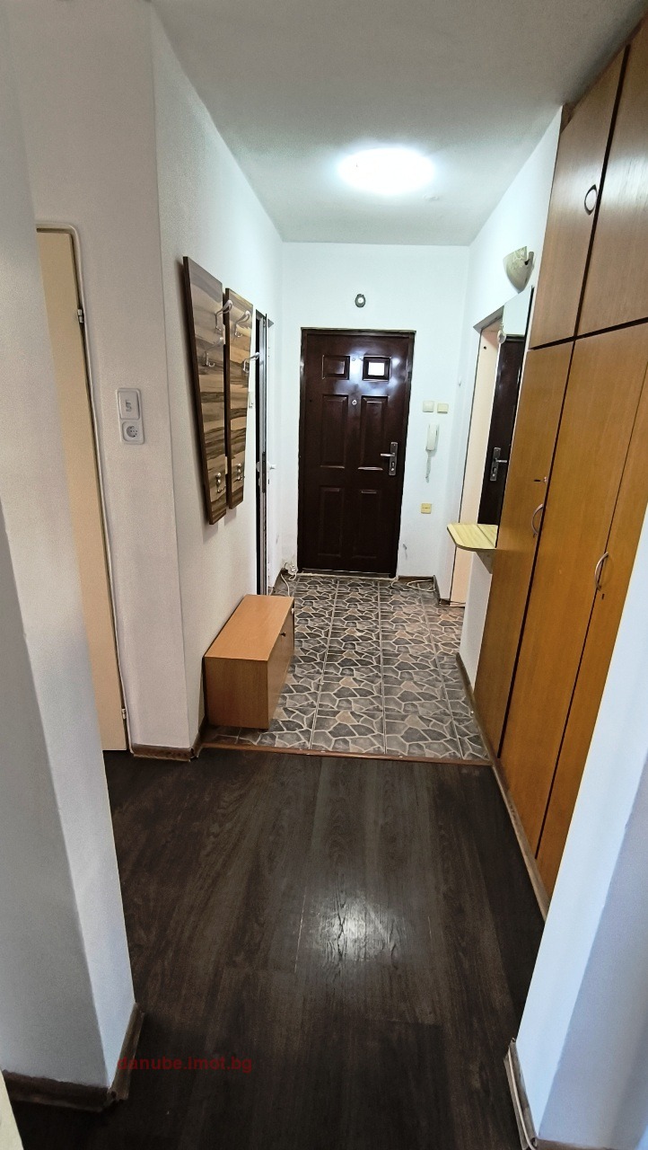 Дава под наем 3-СТАЕН, гр. Русе, Родина 2, снимка 12 - Апартаменти - 56225983